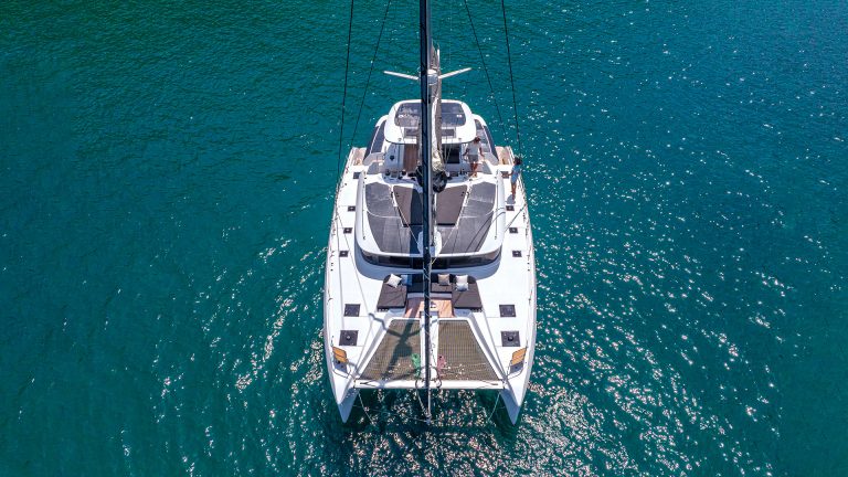Navigare Yacht Investment -ohjelman avulla voit olla varma, että veneesi on aina hyvissä käsissä ja vapaa-aikasi täynnä luksusta! Credit: Photo Nicolas Claris