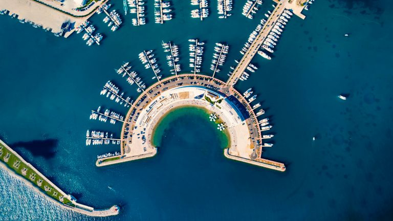 Boat rental in Croatia with crew – the easy way to sail