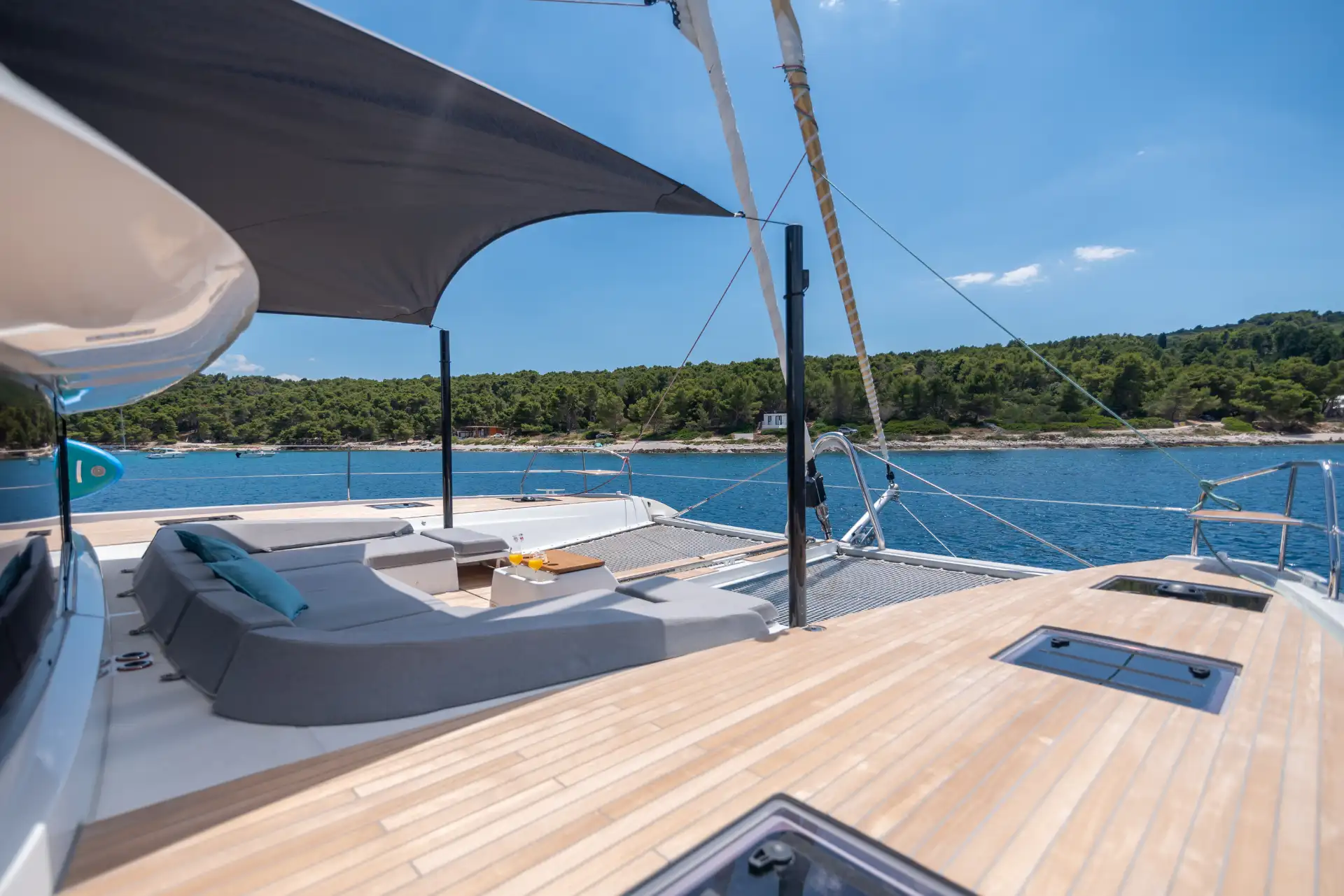 Kroatian luksuspurjehdus Adriatic Pearl Lagoon 55 -katamaraanilla